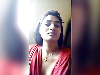 Indian Chick Shows Her Tits And Pussy